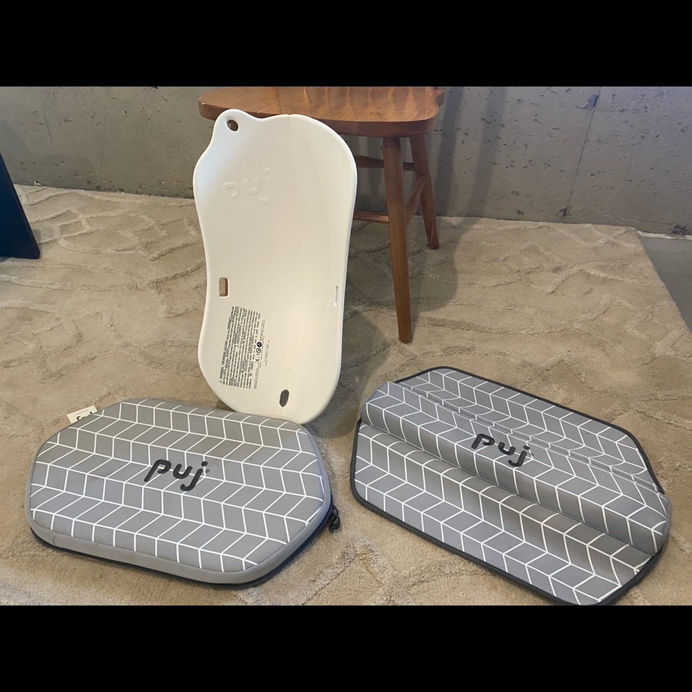 Puj bath tub, kneeler and elbow rest